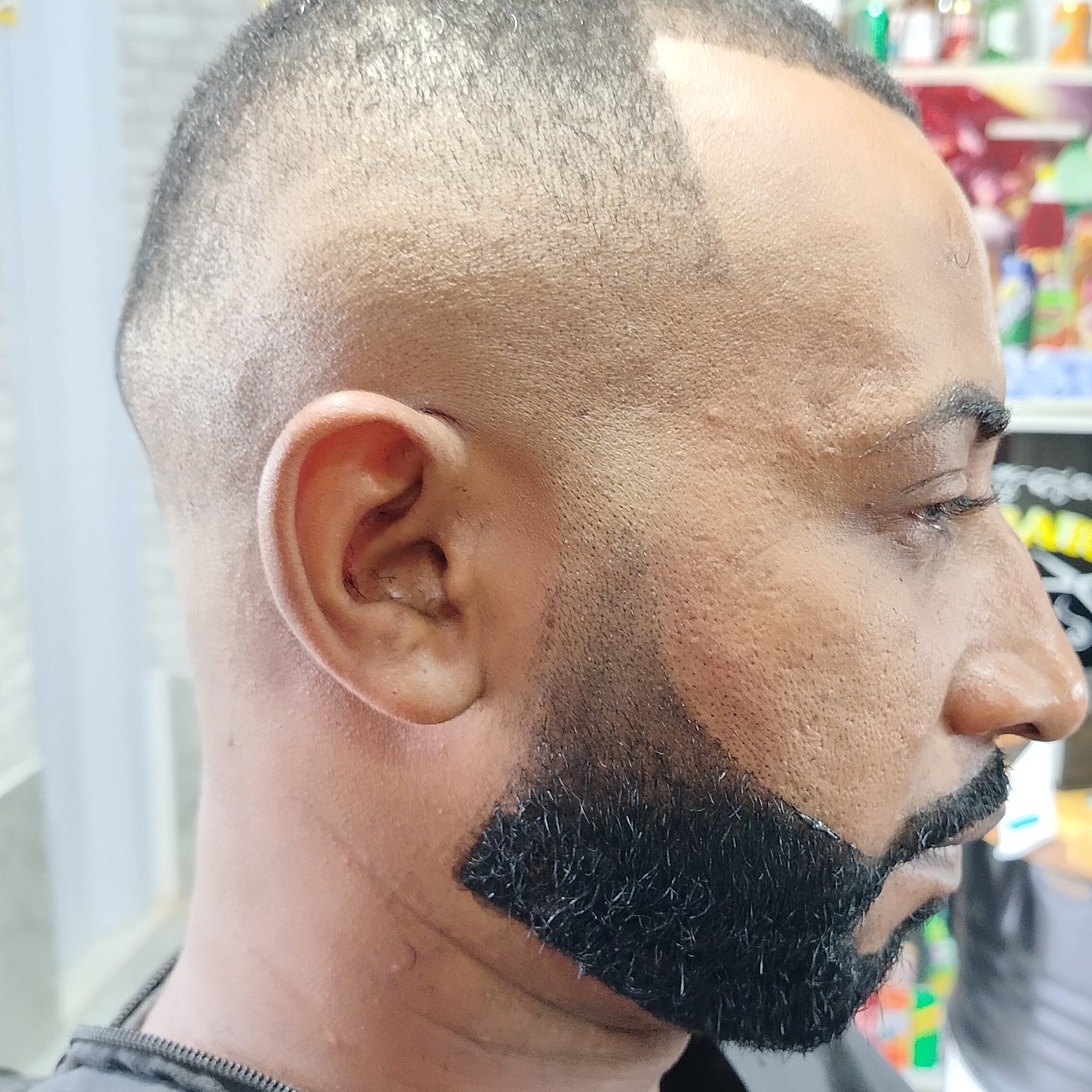 Corte e barba