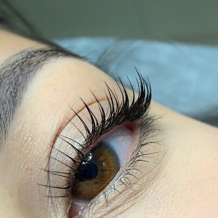 Lash Lifting