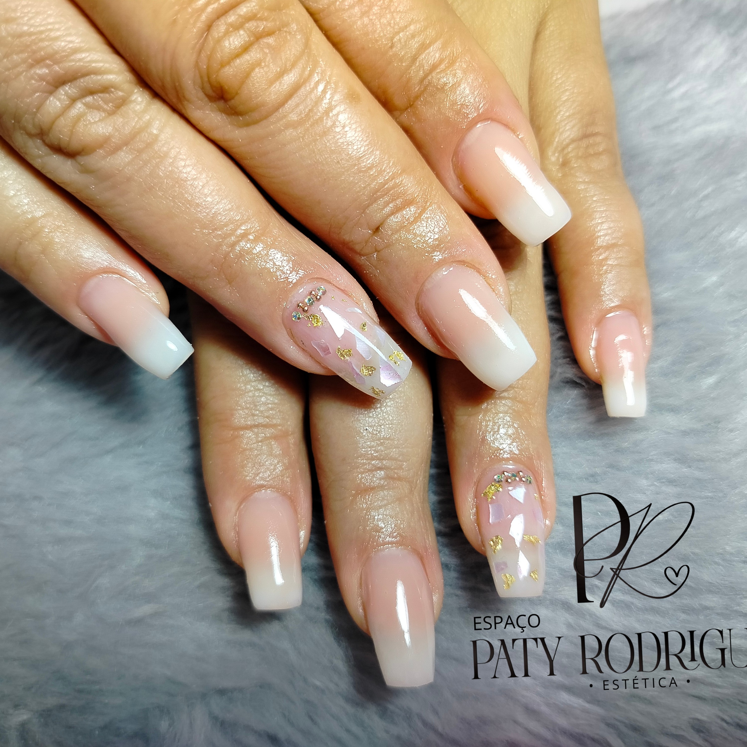 Nail design  aplicaçao e manutenção