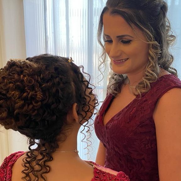 Penteado (adulto ou infantil) com avaliação