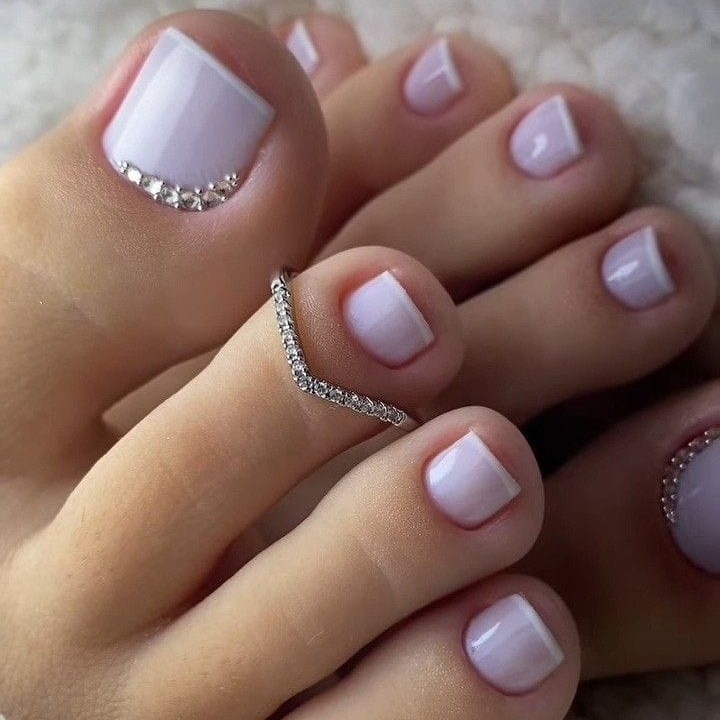 PE  Pedicure profissional,  com francesinha ou com joia delicada