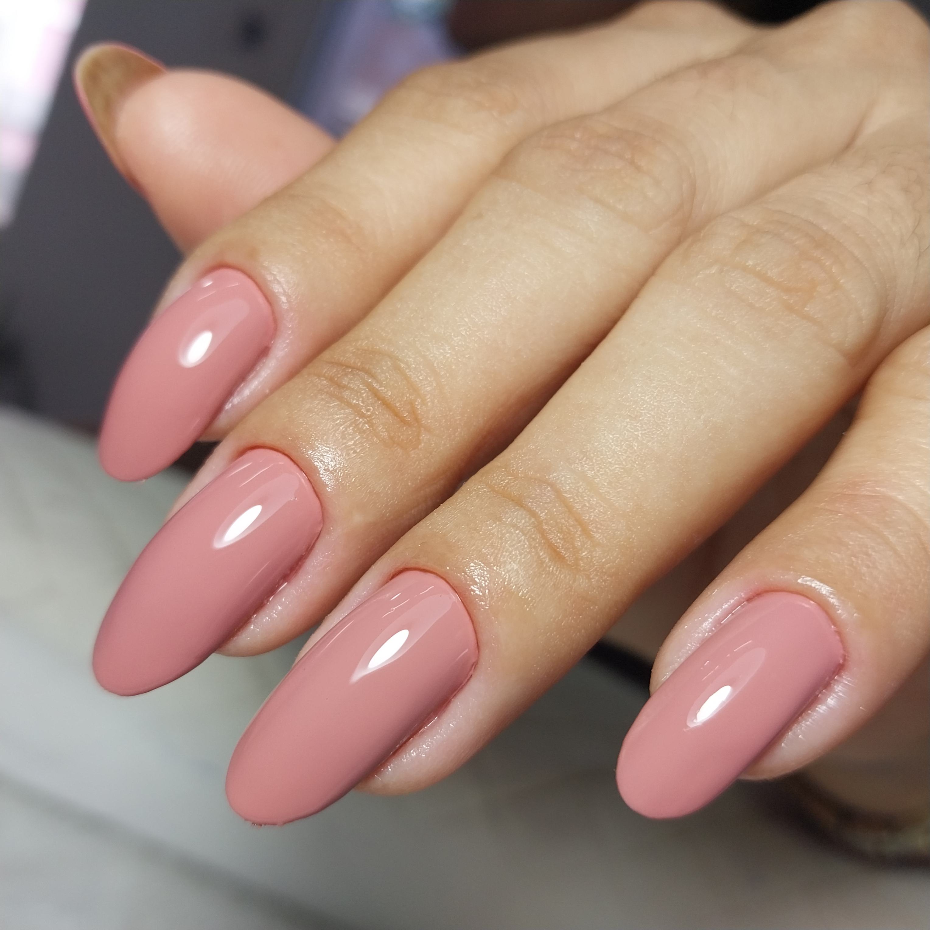 MANICURE