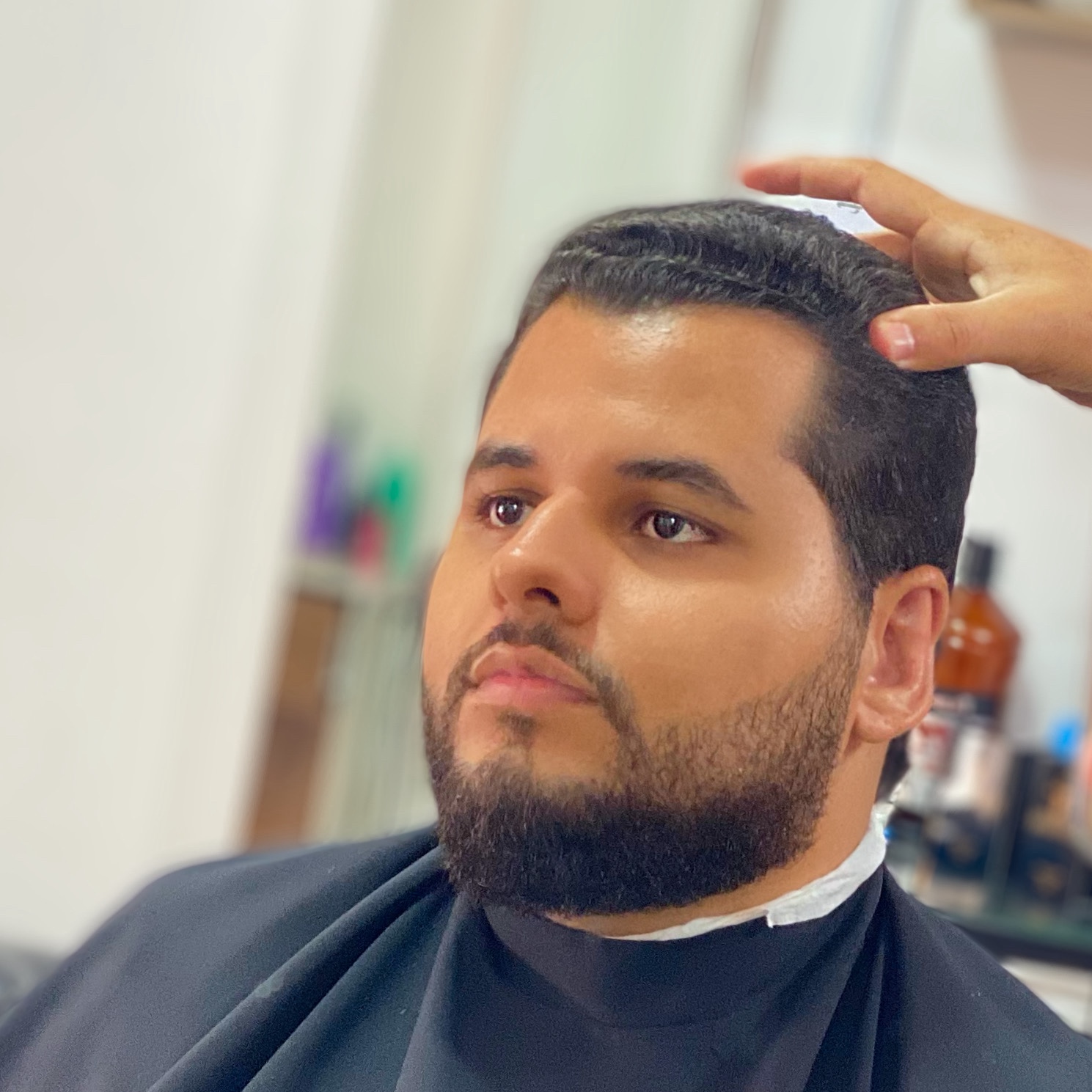 cabelo na tesoura  / barba terapia