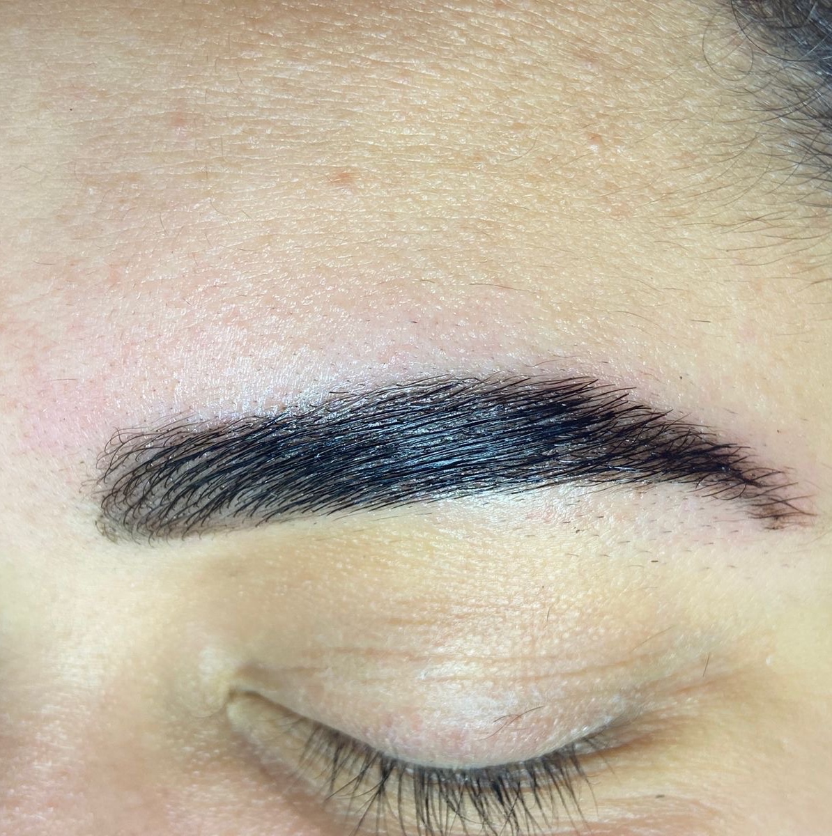 Brow lamination