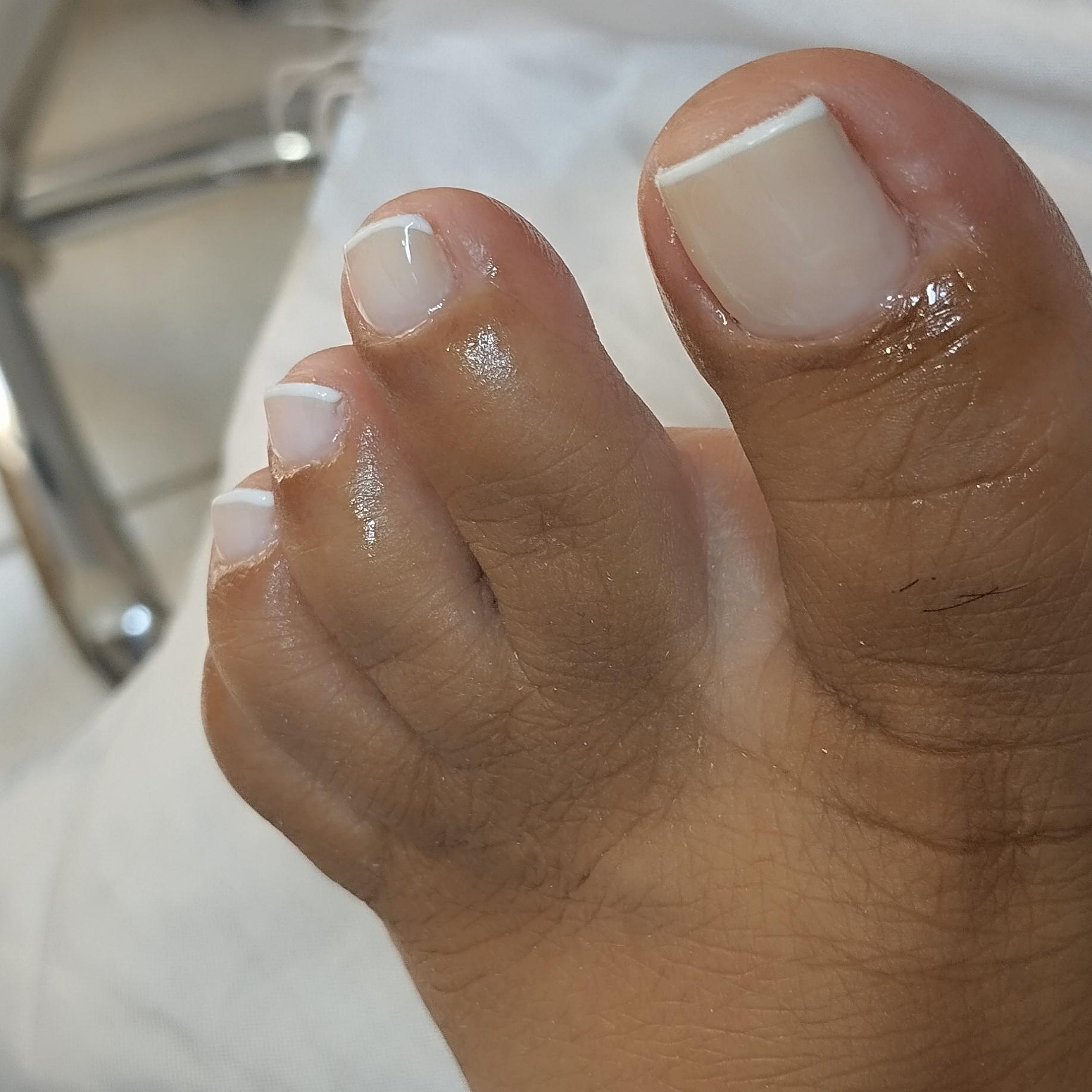 ESMALTAÇÃO EM GEL nas unhas do pé