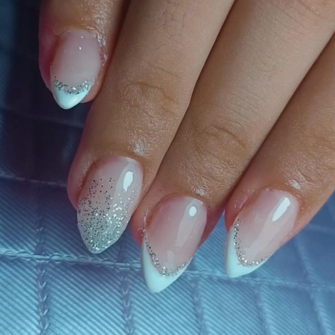 Alongamento com fibra de vidro