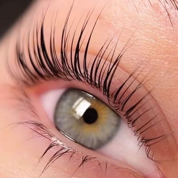 Lash Lifting