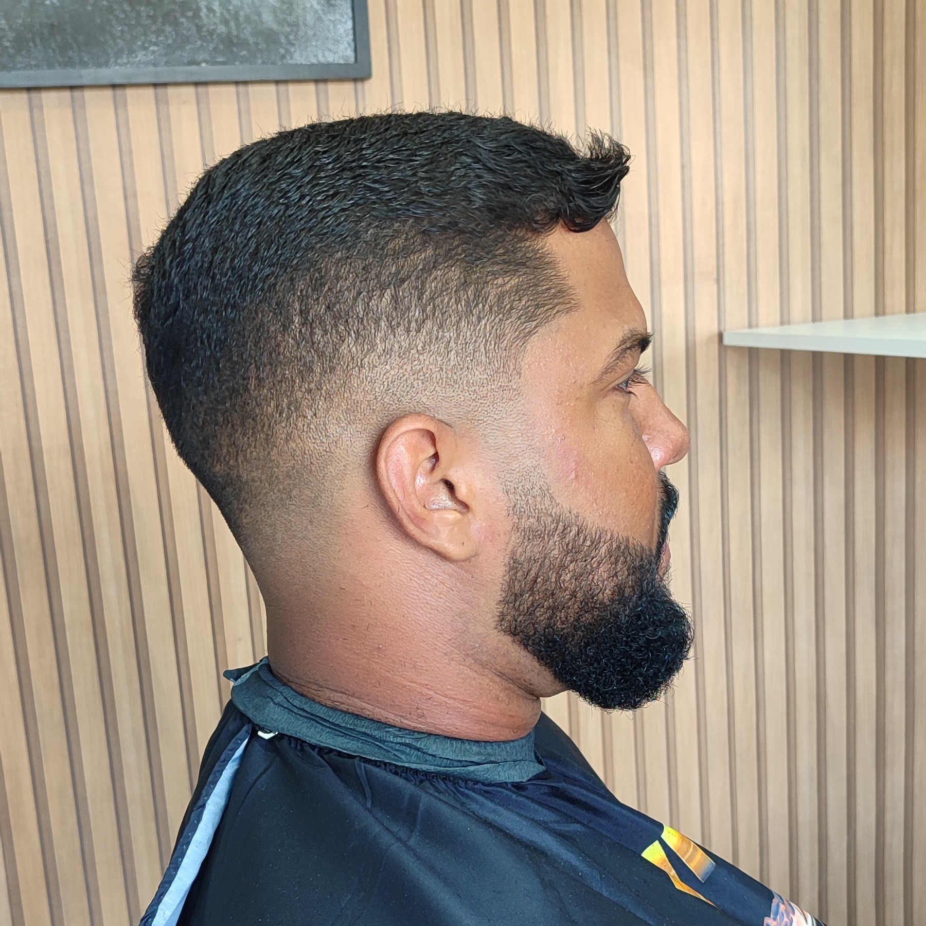 CORTE DEGRADÊ + BARBA