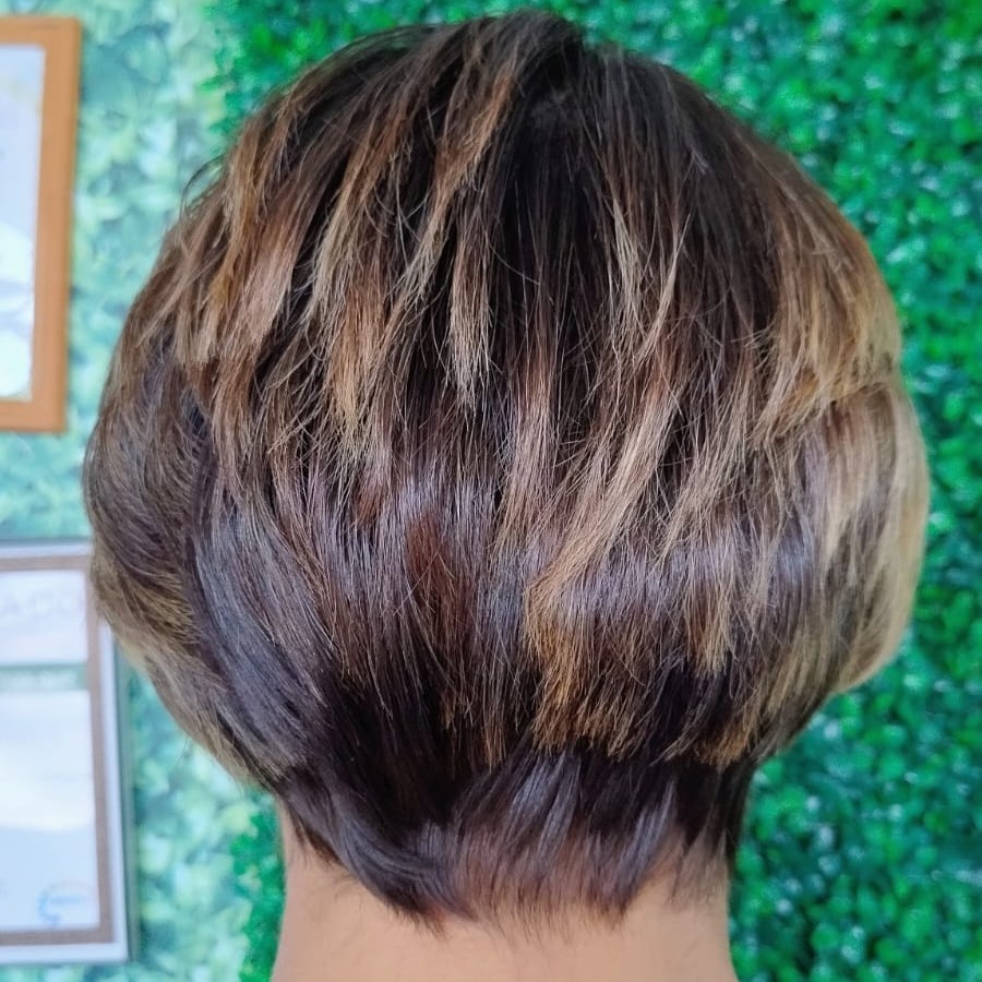 Aplicação: trazendo a Química +Escova +Corte +Hidratação a partir de R$ 150,00