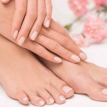 UNHAS TRADICIONAIS  Pe e mão simples