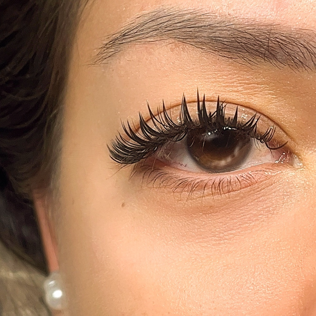 Volume Glow lash Molhado
