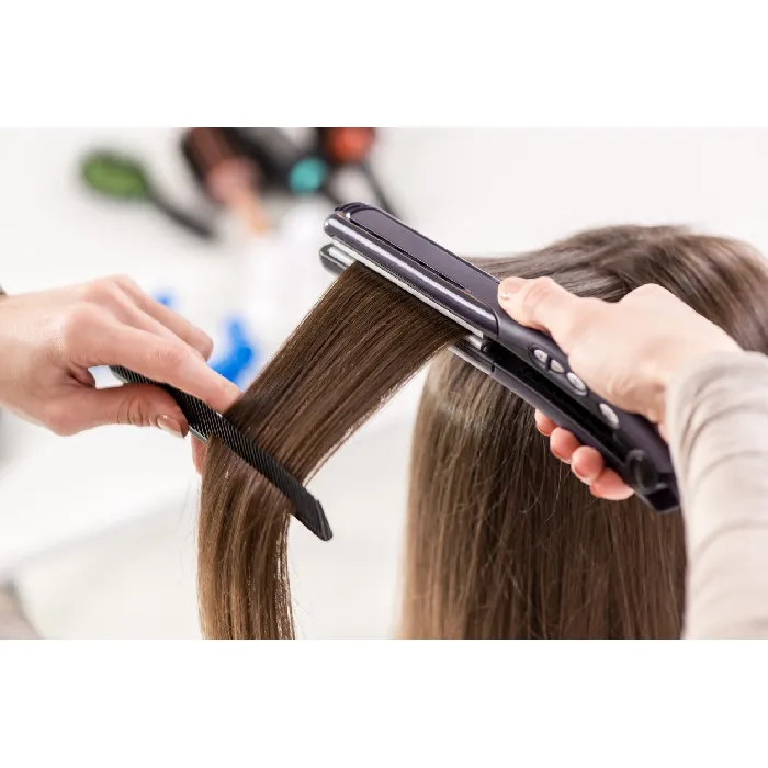 Escova + prancha cabelo curto