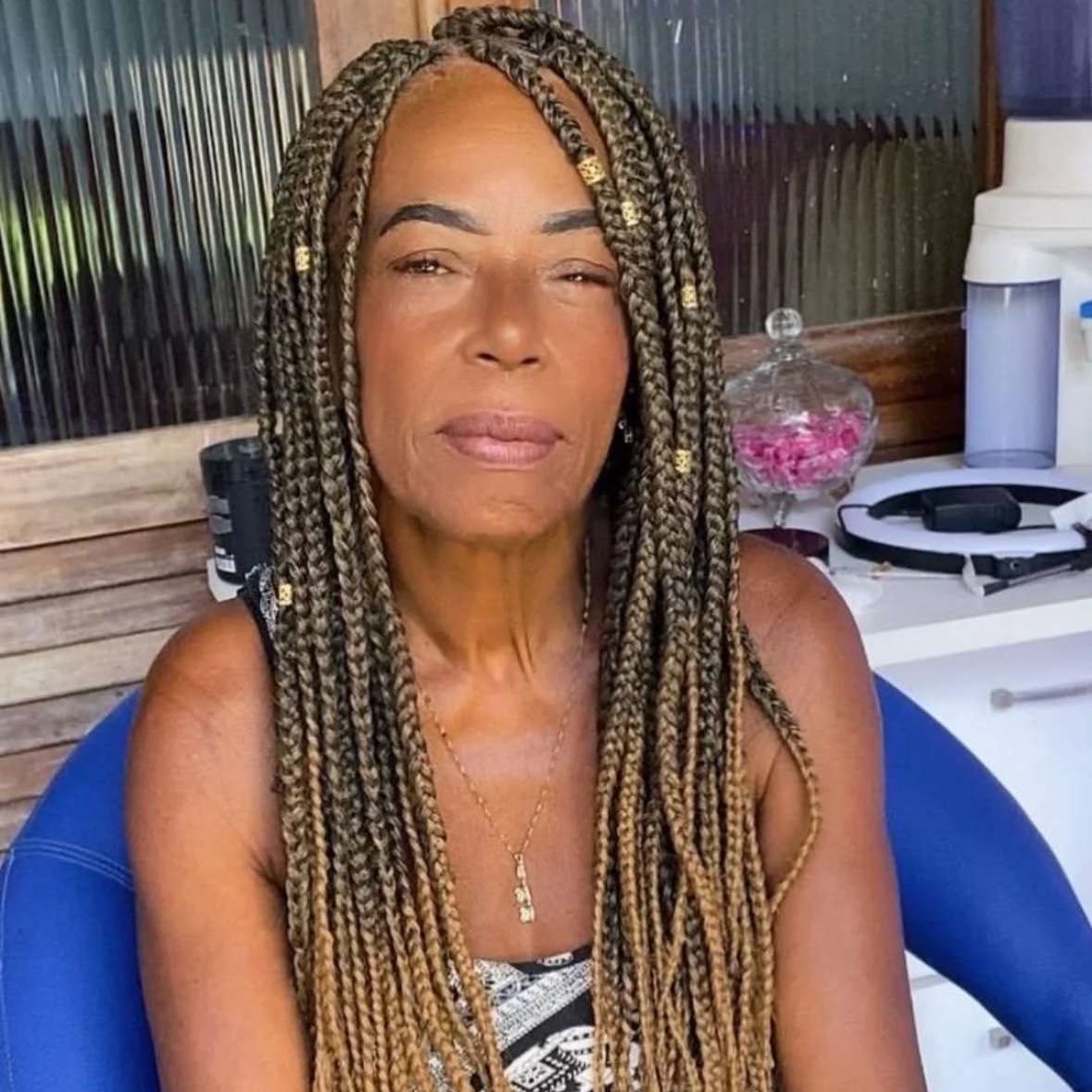 BOX BRAIDS