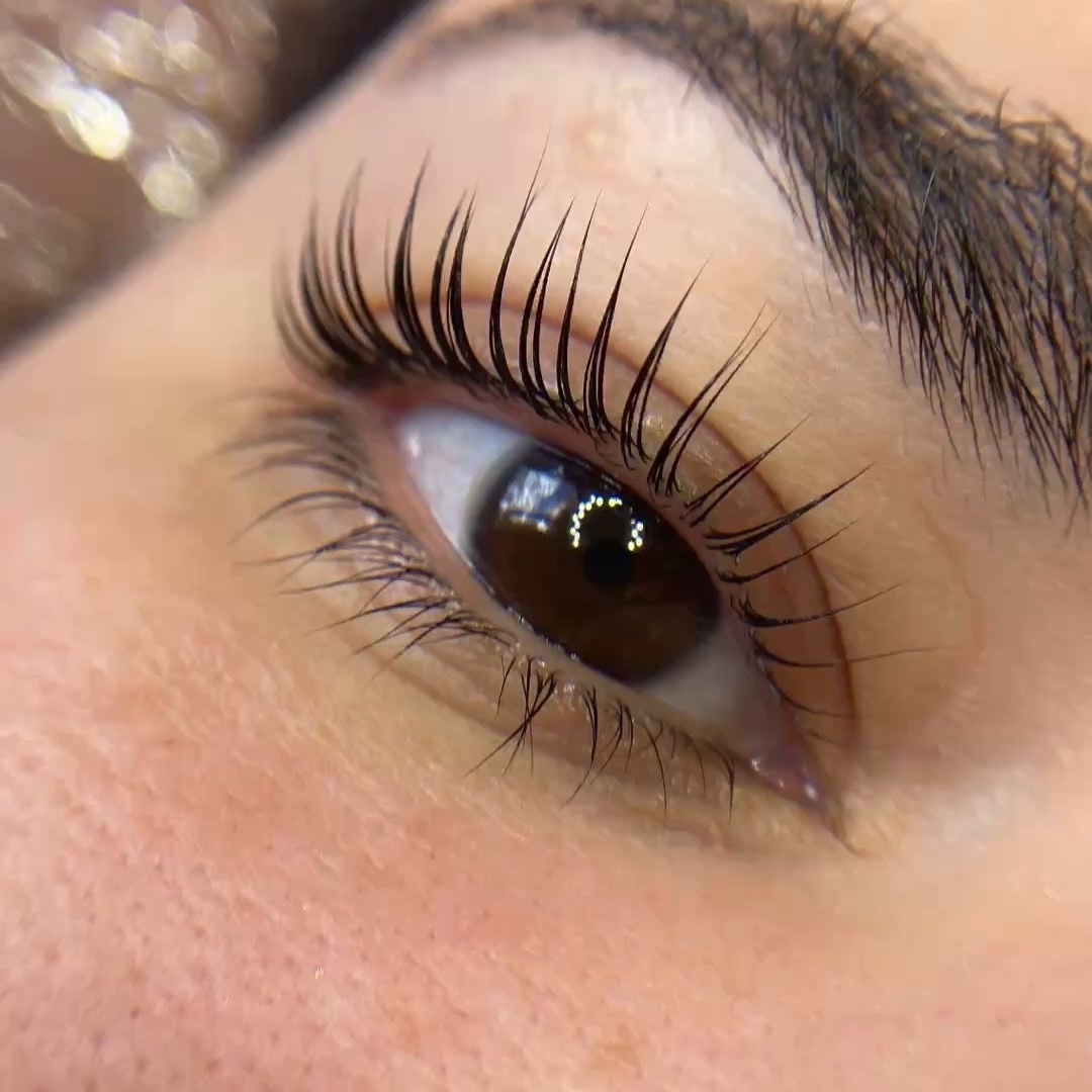 Lash Lifting