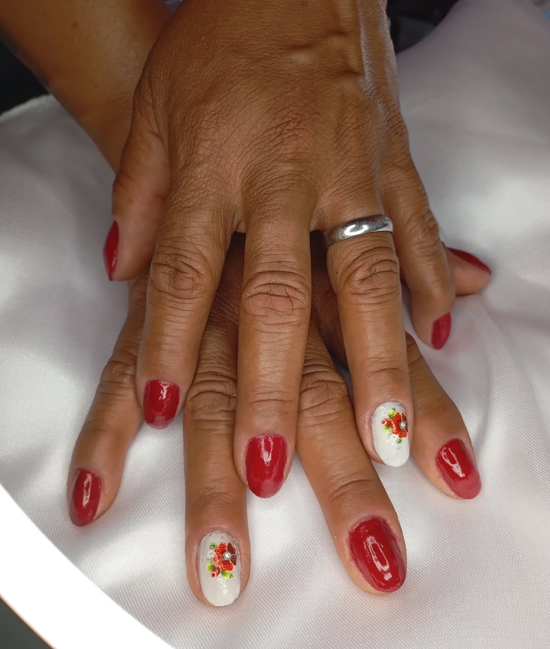 manicure tradicional