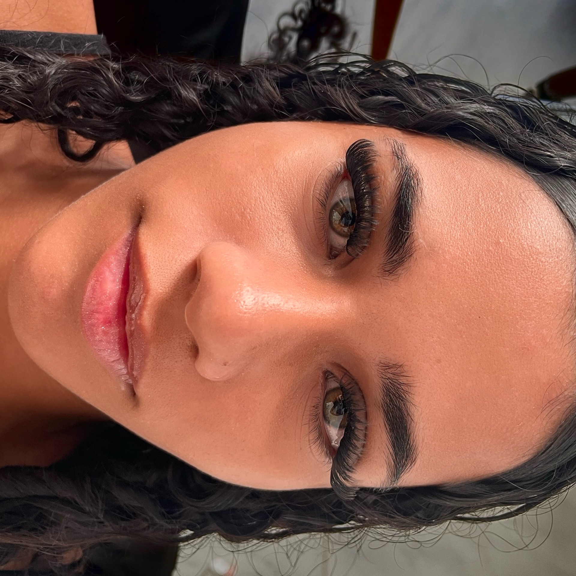 extensão de cílios tufinhos Brasileirinho