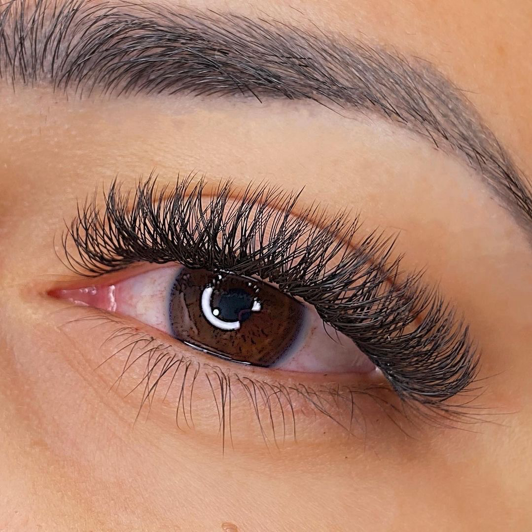 Extensão de cílios Volume Brasileiro