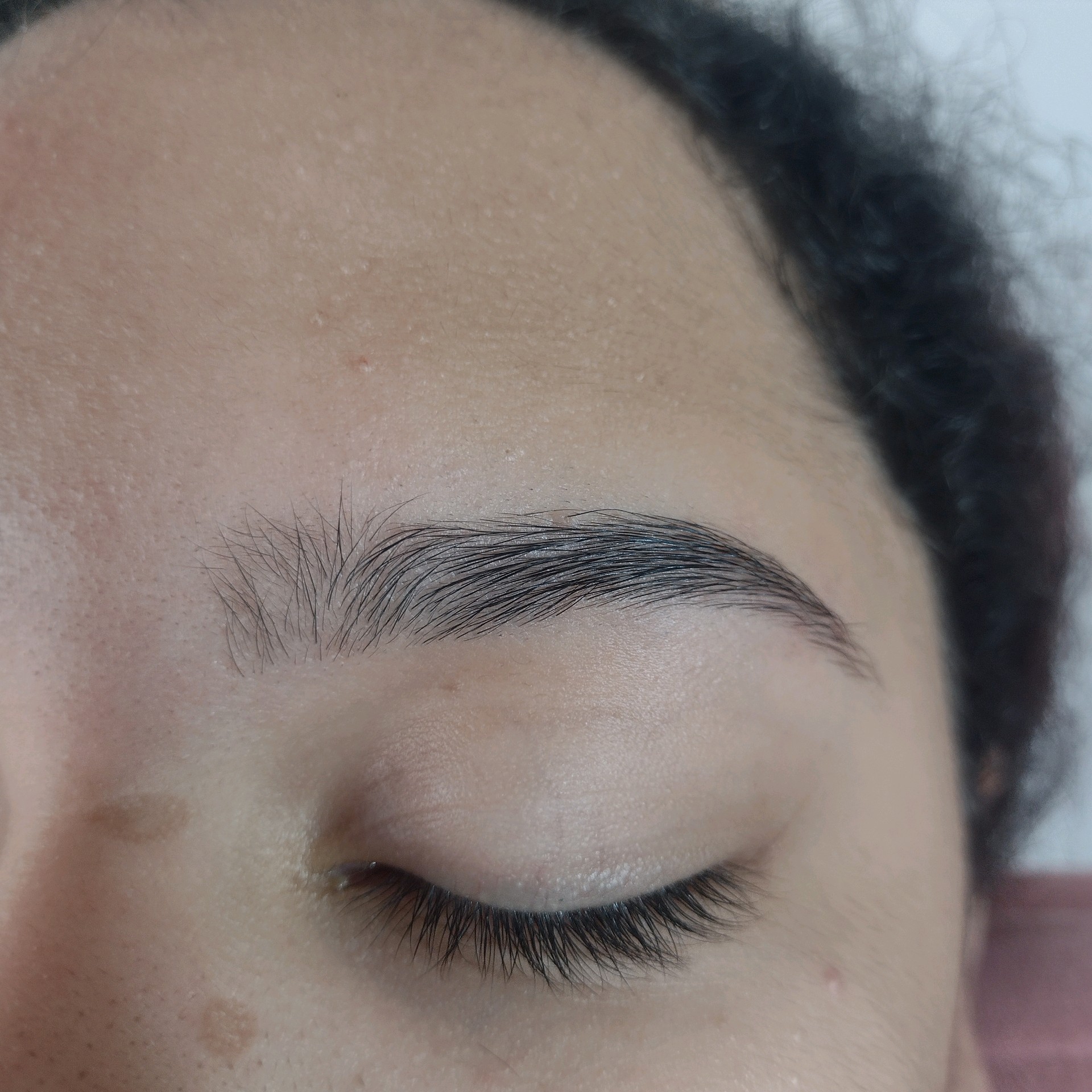 Design de sobrancelhas