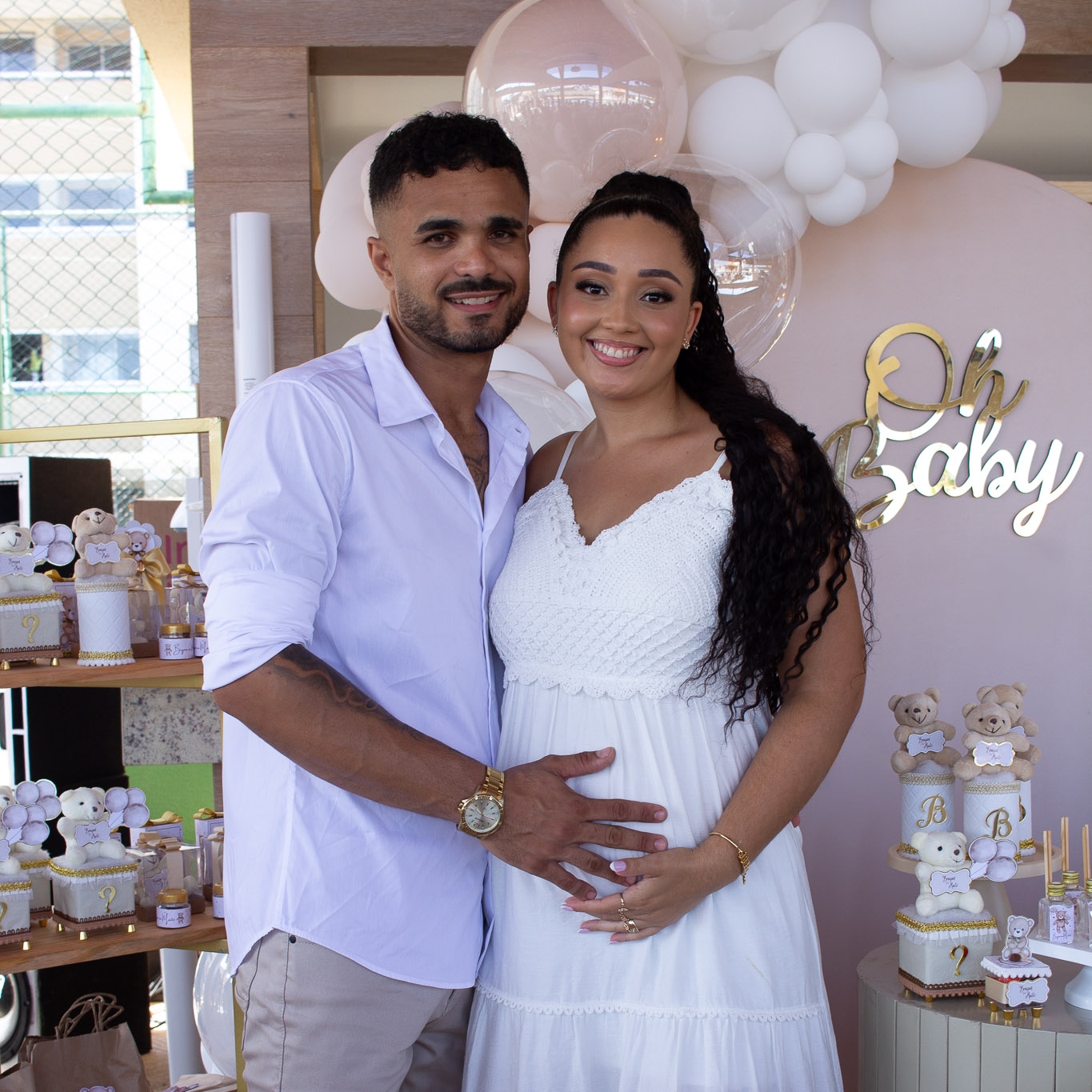 Chá Revelação pacote inclui: 50 fotos digitais enviadas via Drive em alta resolução / Vídeos Maker principais + 3 Vídeos momentos / 2 horas de Cobertura Fotográfica