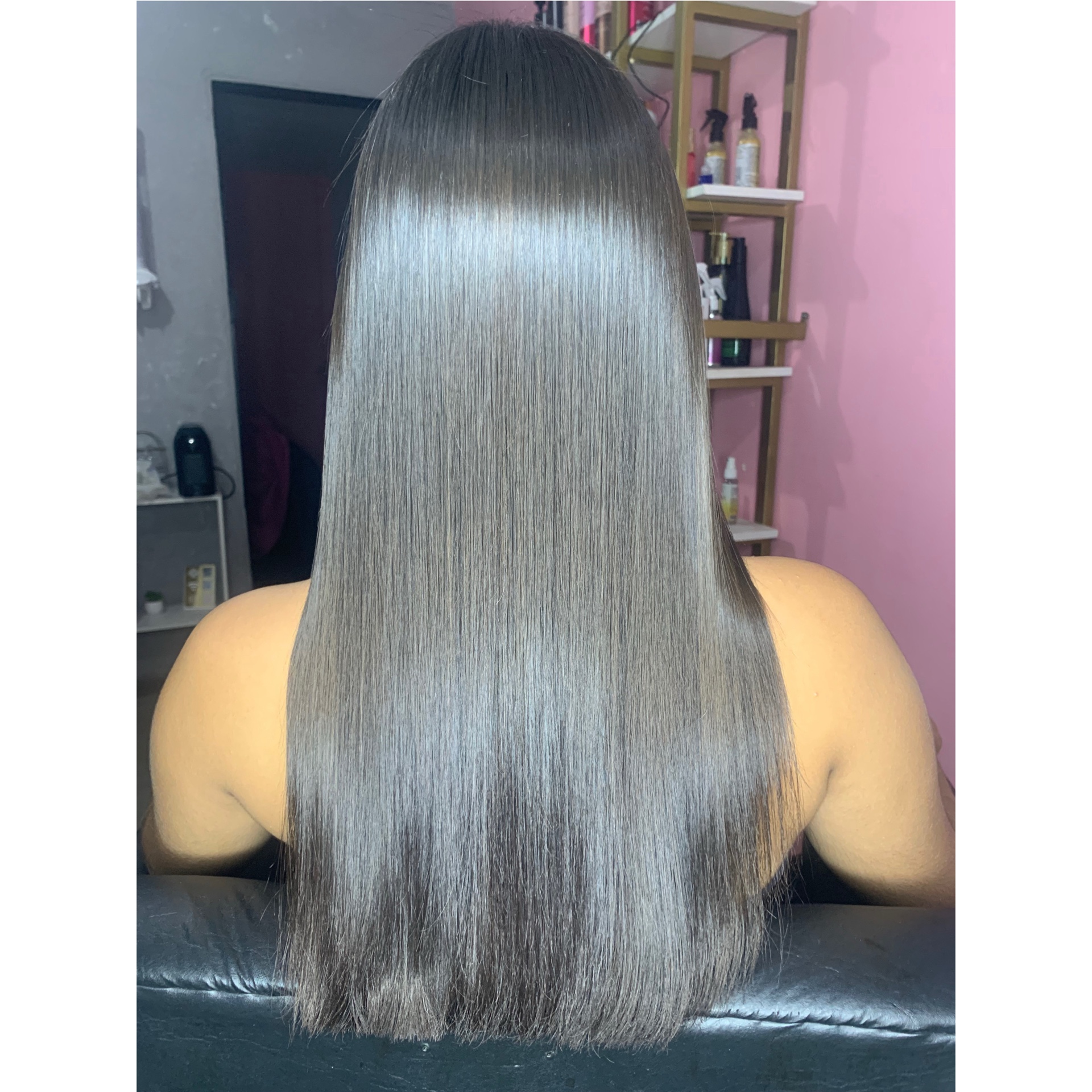 Botox + Tratamento (Botox Capilar é indicado para quem deseja reduzir o volume, elimina o frizz e deixa os fios mais alinhados e Saudável com brilho!) P e M