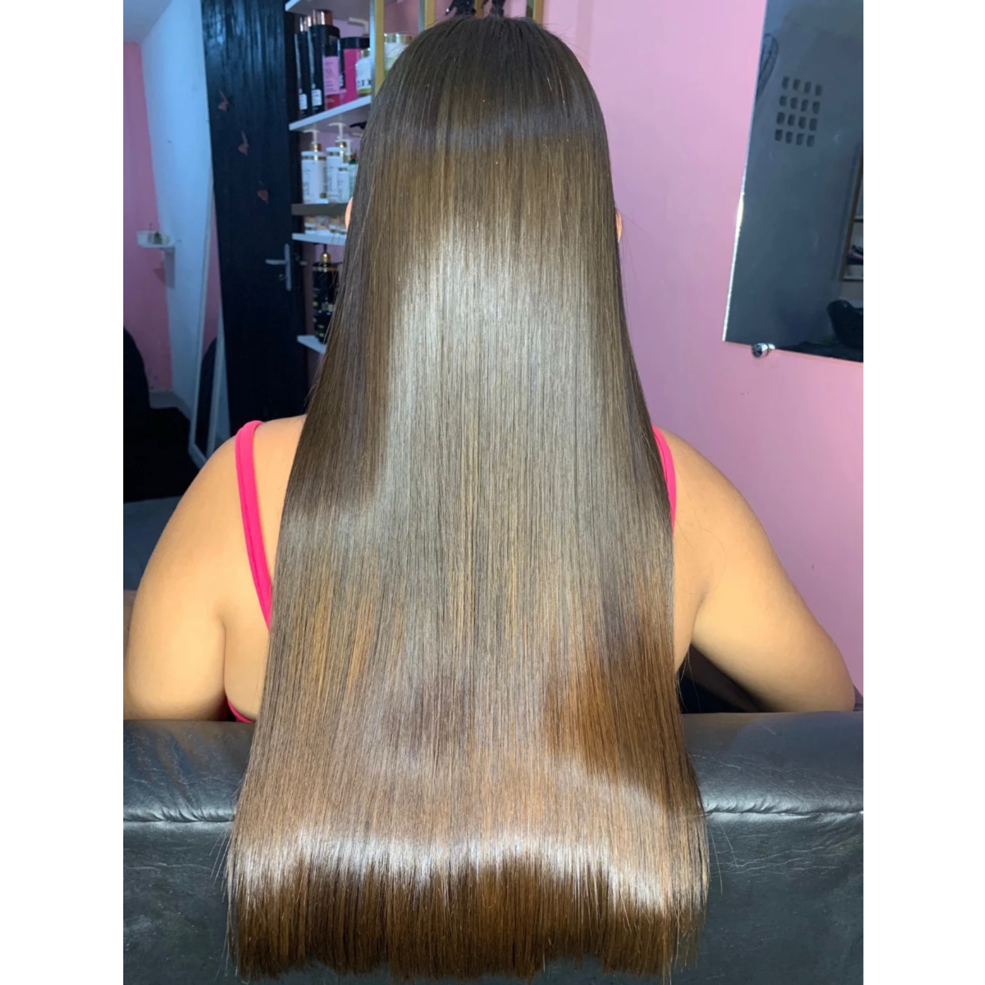 Orgânica + (Tratamenytos O pré-química e pós química capilar é um tratamento realizado antes de procedimento químicos como o alisamentos Orgânica ou Inteligente com o objetivo de fortalecer e proteger os cabelos, reduzindo os danos causados pela química.)