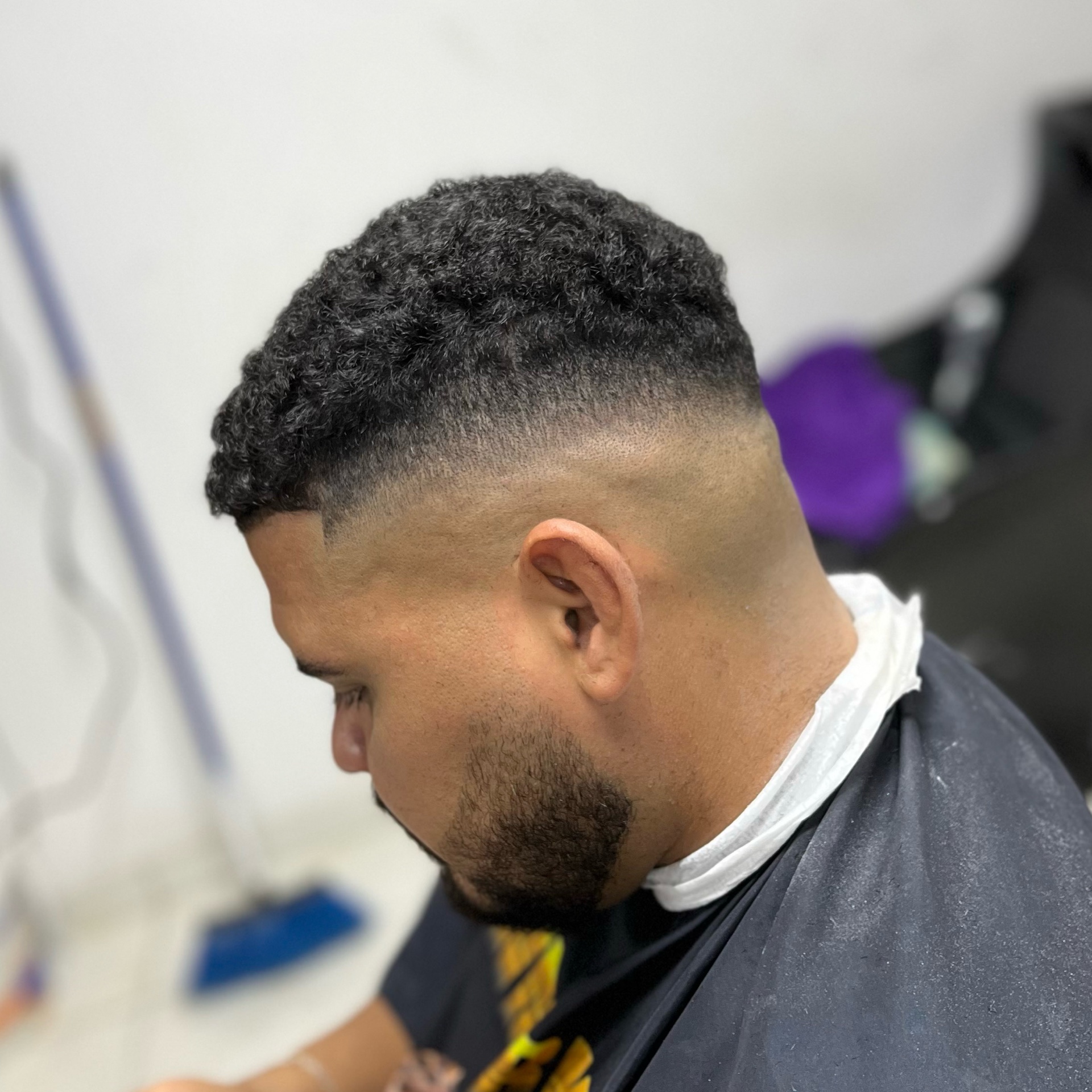 degradê navalhado + barba + sobrancelha