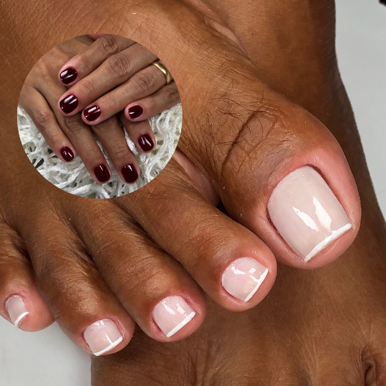 combo mão e pé tradicional.                       Procedimento de francesinha ou esmaltação tradicional nas unhas naturais