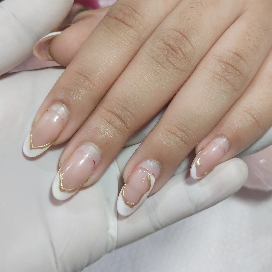 Manutenção  de unha de fibra de vidro