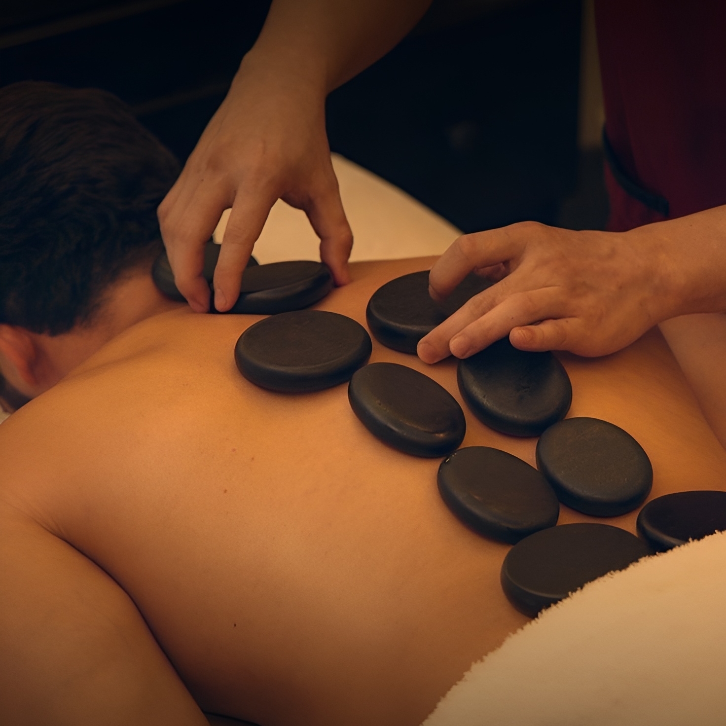 Pedras Quentes relaxamento profundo usado somente nos dias frios.