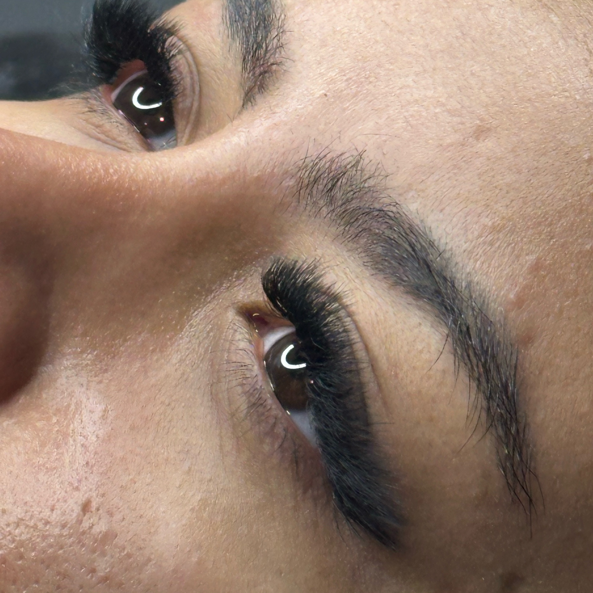 Volume Fox Eyes